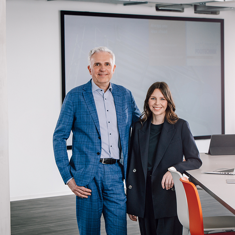 Lisa Marie Höcker und ihr Vater Frank Höcker, Geschäftsführer Höcker Polytechnik GmbH
