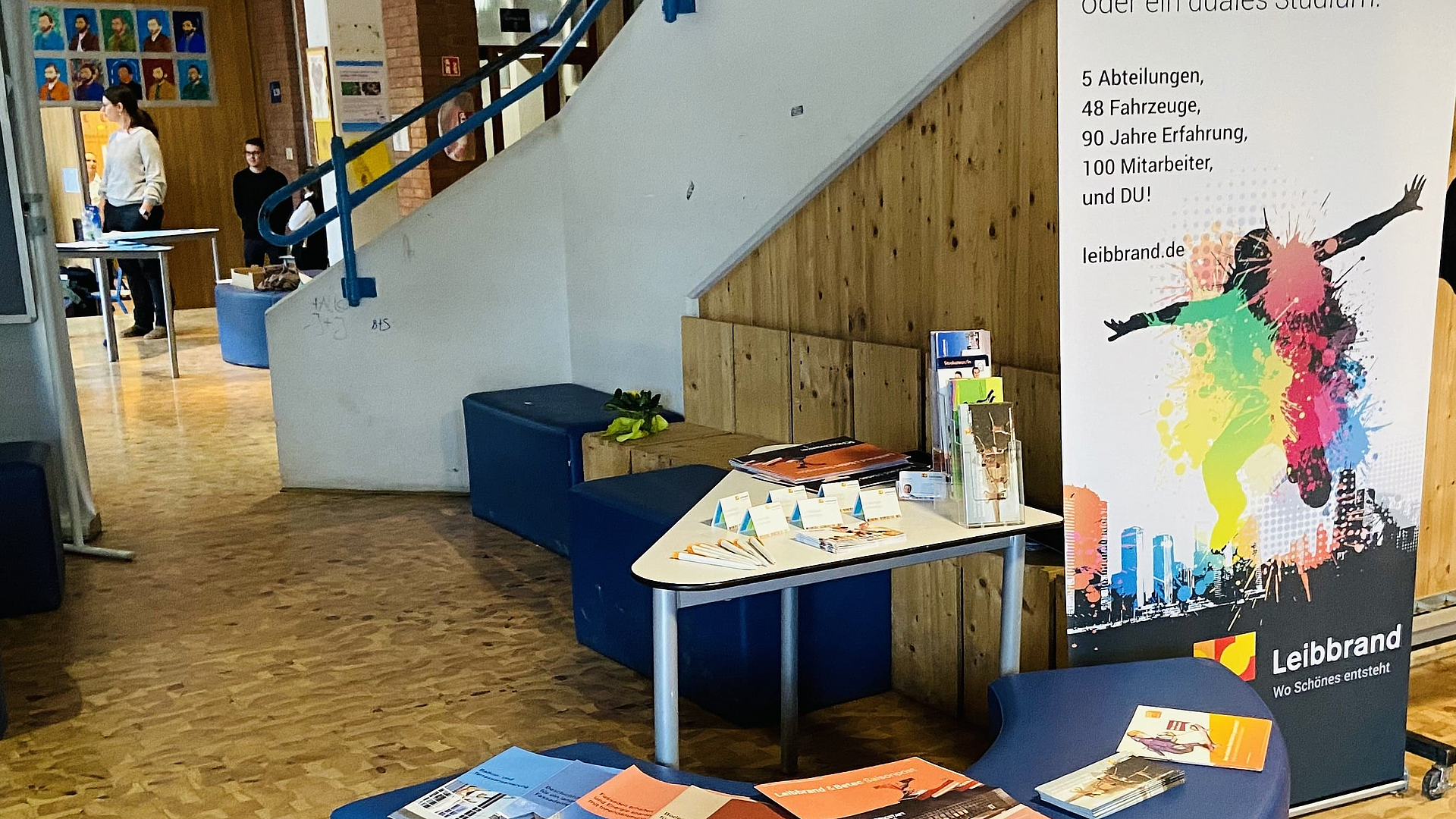 © Credit Leibbrand Bewerbertag an der Rainburnnenschule, Infostand der Firma Leibbrand
