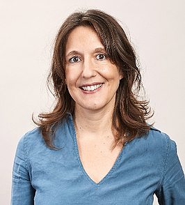 Porträt von KOFA-Referentin Annette Dietz.