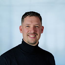 ©Institut der deutschen Wirtschaft Porträt von Fabian Bartels